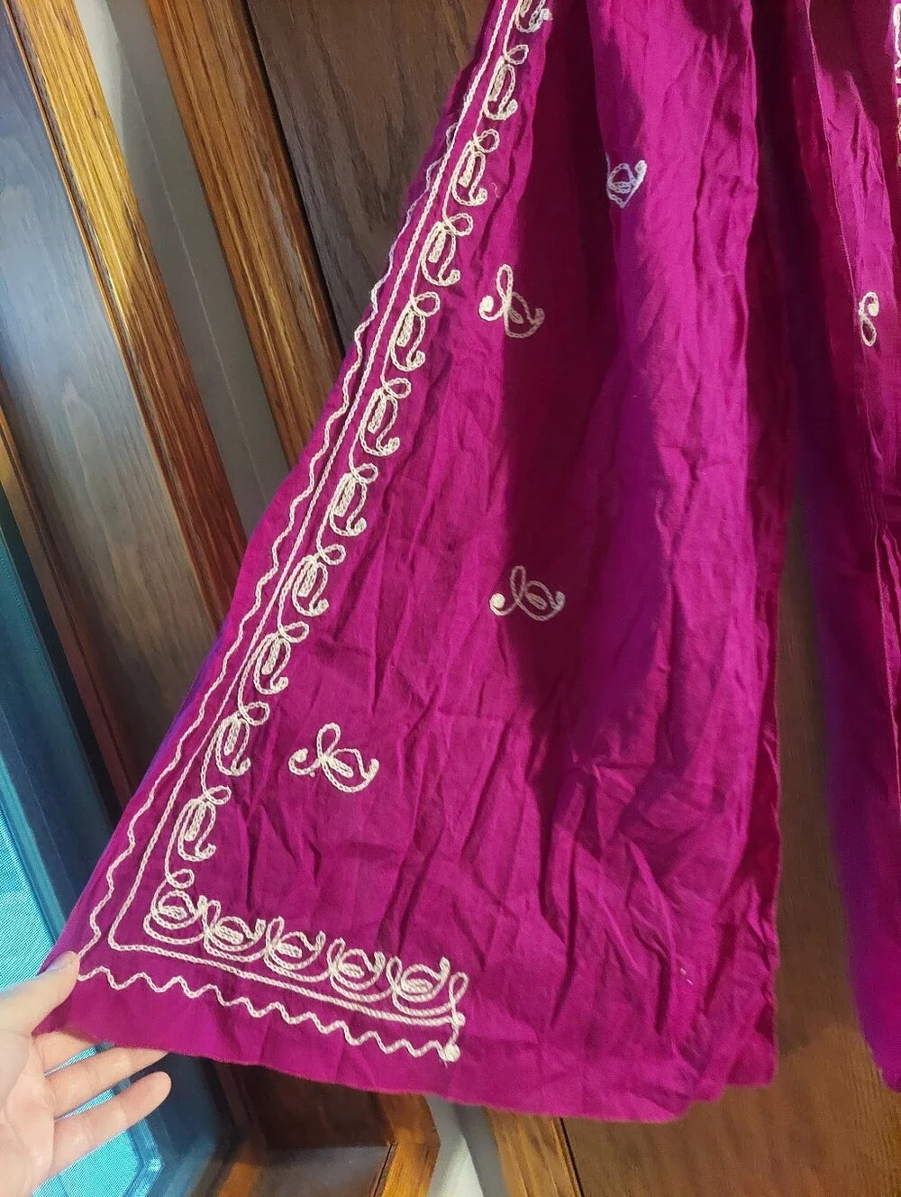 La Leela Pink Embroidered Sarong Beach Swim Cover Up Wrap OSFM 100% Cotton